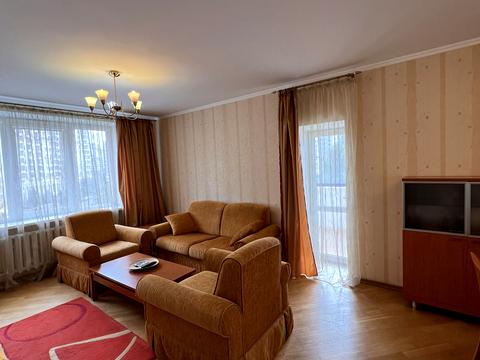 квартира за адресою В'ячеслава Чорновола вул., 20