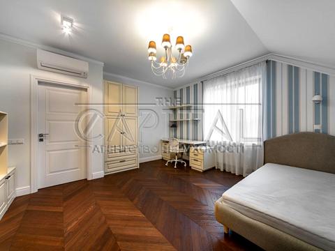 дом по адресу Соборна ул.