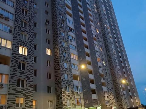 квартира по адресу Ревуцкого ул., 54
