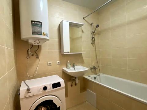 квартира за адресою Ревуцького вул., 54