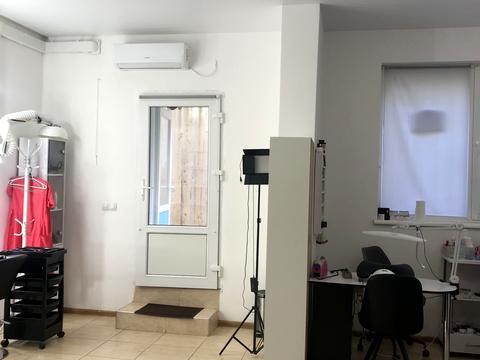 комерційна за адресою Райдужний масив вул., 24