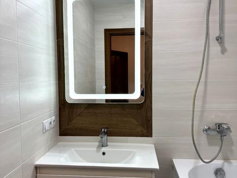 квартира за адресою Срібнокільська вул., 8