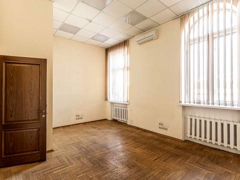 комерційна за адресою Велика Васильківська вул. (Червоноармійська), 41