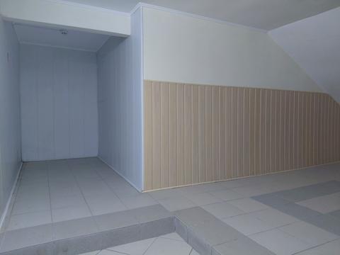 комерційна за адресою Бережанська вул. (Загребелля), 53а