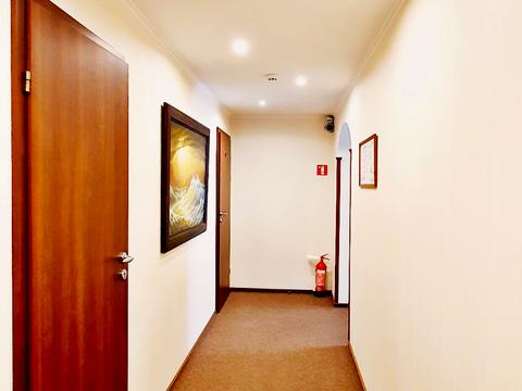 комерційна за адресою Чарівна вул., 38-Б