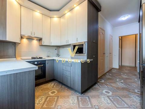 квартира по адресу Червоной Калины просп. (Владимира Маяковского), 35