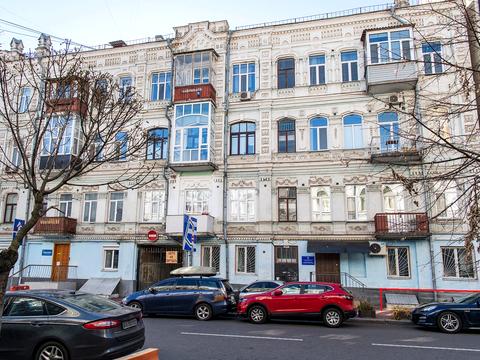 комерційна за адресою Борисоглібська вул., 9/15
