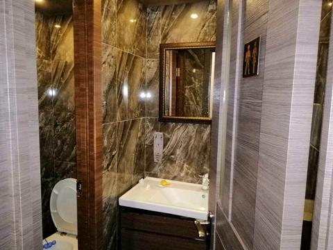 комерційна за адресою Саксаганського вул., 51