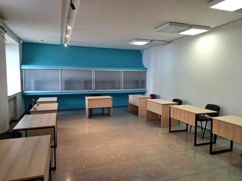 коммерческая по адресу Николая Михновского бульв. (Дружбы народов), 26/1