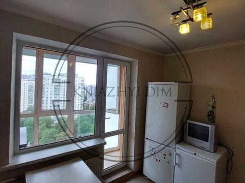 квартира за адресою Стадіонна вул., 14