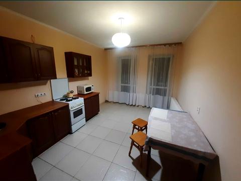 квартира по адресу Киев, Юрія Литвинського ул. (Російська), 64