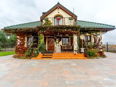 будинок за адресою Озерна, 1