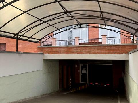 коммерческая по адресу Почайнинская ул., 70