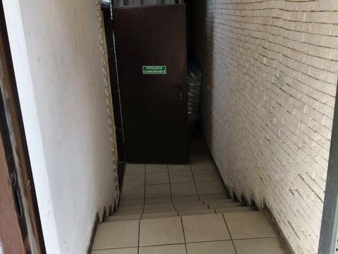 комерційна за адресою Київ, Феодосійська вул., 2а