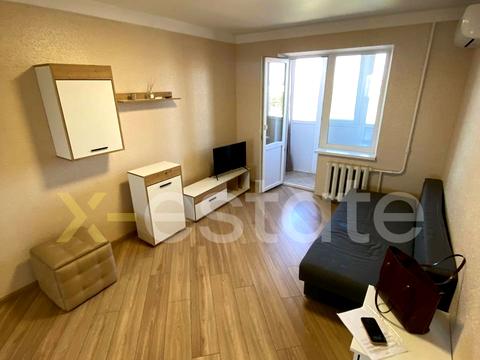 квартира за адресою Богатирська вул., 10