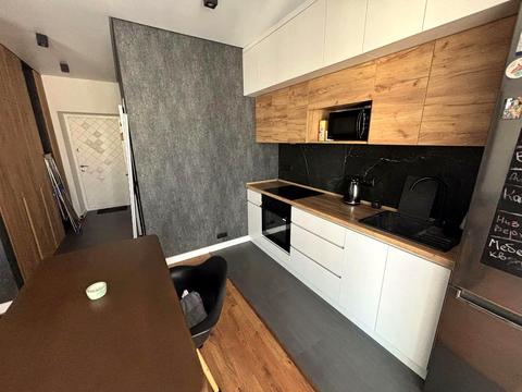 квартира за адресою Драгоманова вул., 6