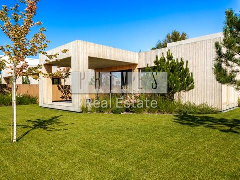 дом по адресу Садовая ул.