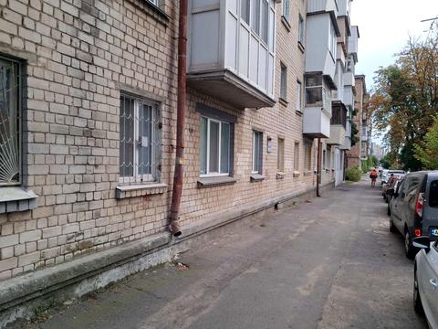 комерційна за адресою Святослава Хороброго вул., 4