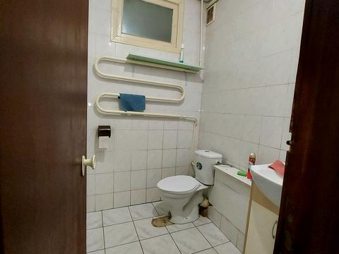 комерційна за адресою Вацлава Гавела бульв. (Івана Лепсе), 53