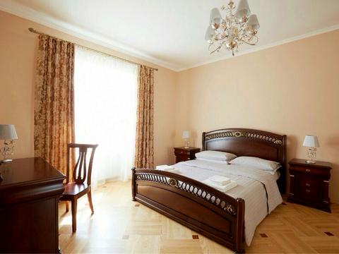 квартира за адресою Братів Рогатинців вул., 32