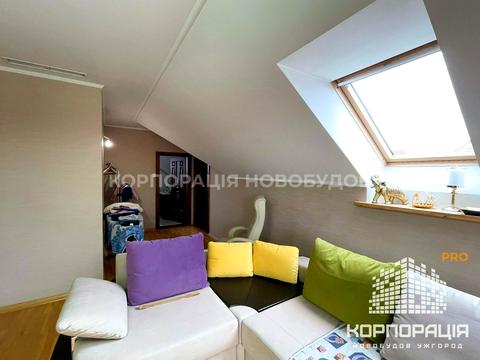 будинок за адресою Коритнянська вул., 1