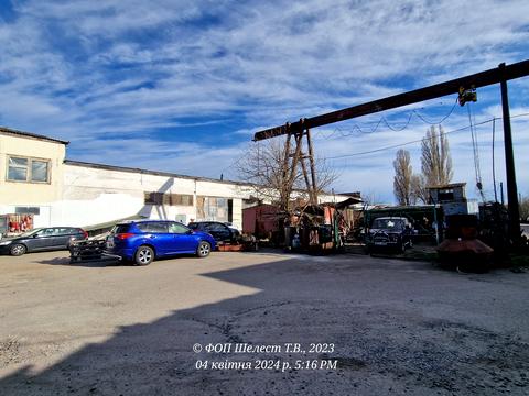 комерційна за адресою Узинська, 2