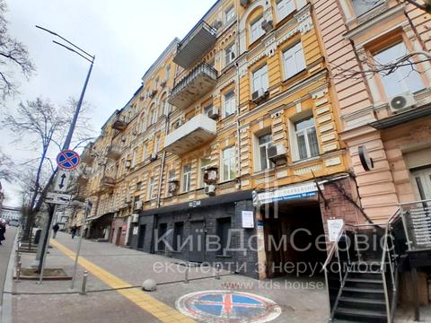 комерційна за адресою Євгена Чикаленка вул. (Пушкінська), 9-Б