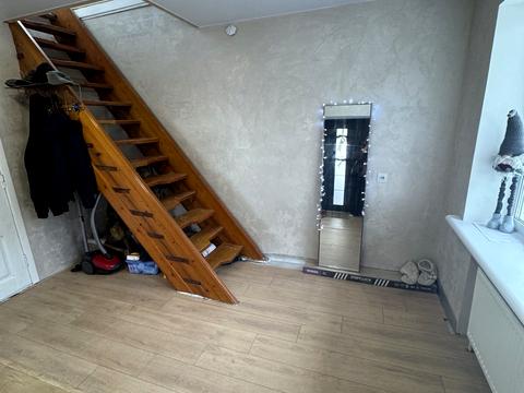 будинок за адресою Центральна вул., 9