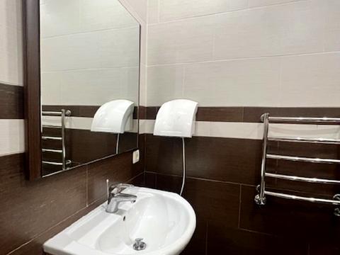 комерційна за адресою Французький бульв., 9