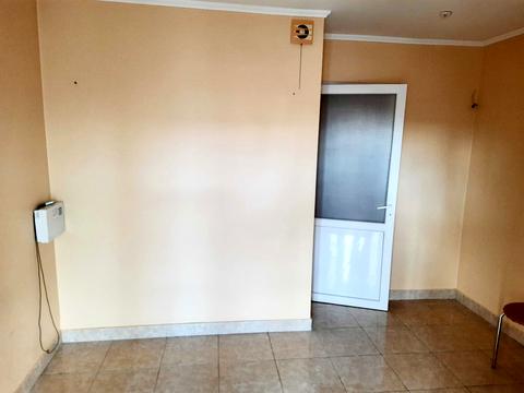 комерційна за адресою Соборності просп., 42