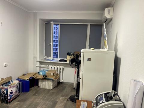 комерційна за адресою Ореста Васкула вул., 8-А