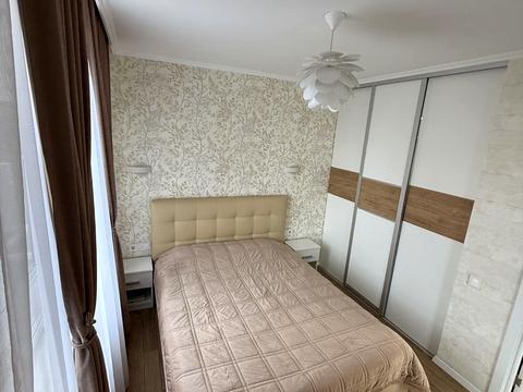 квартира за адресою Салютна вул., 2