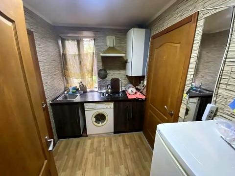 будинок за адресою Крута вул., 3А