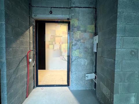 квартира по адресу Салютная ул., 2к18