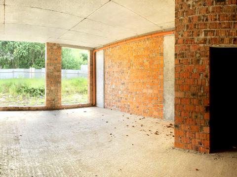 комерційна за адресою Трускавецька вул., 5