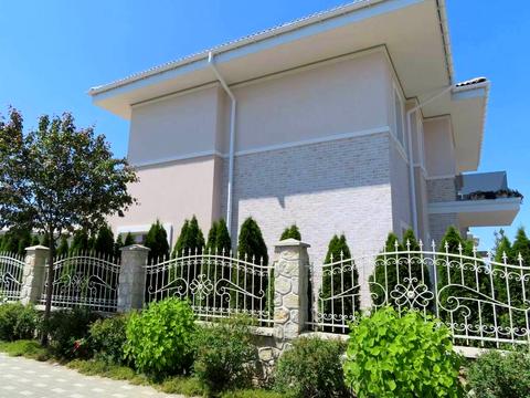 будинок за адресою Квітуча