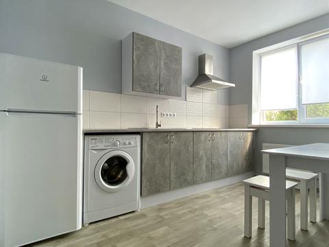 квартира за адресою Героїв України , 20