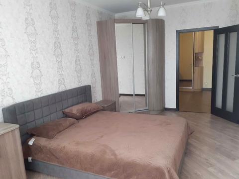 квартира за адресою Авіаконструктора Ігоря Сікорського вул. (Танкова), 1