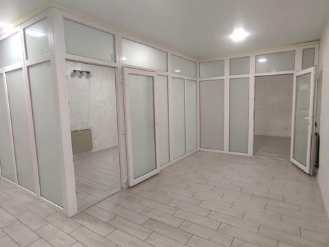комерційна за адресою вул. Дворецька, 46