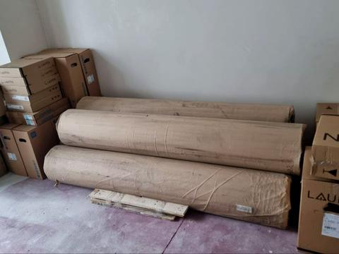 комерційна за адресою Дніпроводська вул., 1