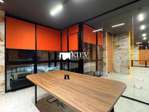 комерційна за адресою Джона Маккейна вул. (Івана Кудрі), 1-А