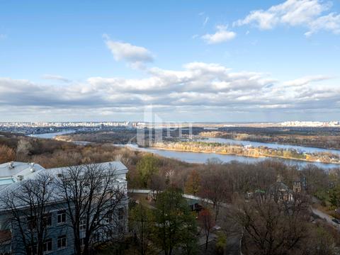 квартира за адресою Івана Мазепи вул. (Січневого Повстання), 11-Б