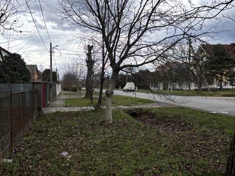 участок по адресу с. Сторожница, Перемоги ул.