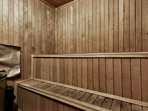 дом по адресу Вишнёвая ул., 23