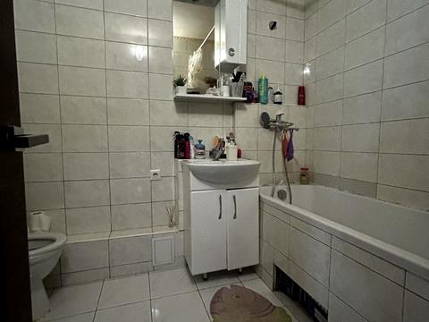 квартира за адресою Пономарьова вул., 10