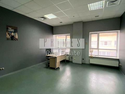 коммерческая по адресу Михаила Брайчевского ул. (Металлистов), 22