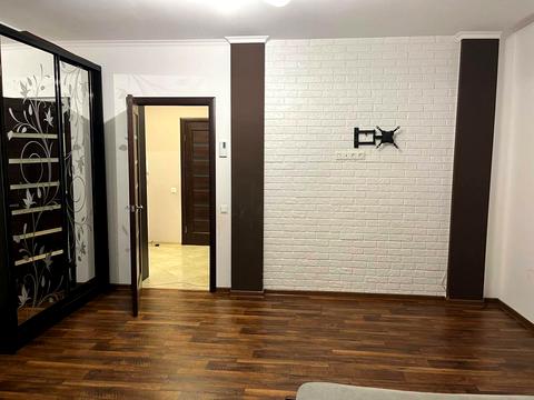 квартира за адресою Андрія Сахарова вул., 3-А