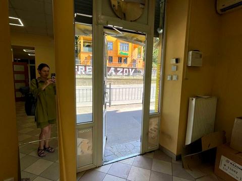 комерційна за адресою Академіка Андрія Сахарова вул., 46