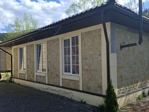 комерційна за адресою Свободи вул., 30
