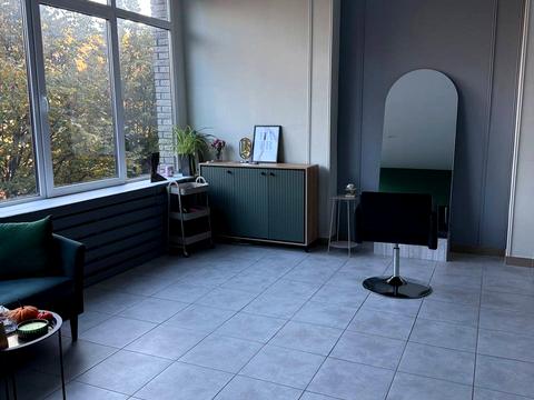 комерційна за адресою Проскурівська вул., 74а
